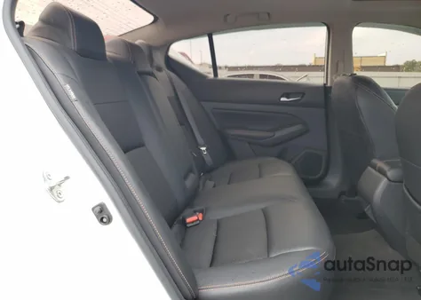 2022 Nissan Altima Sr из США, поврежденный, VIN 1N4BL4CV4NN351413